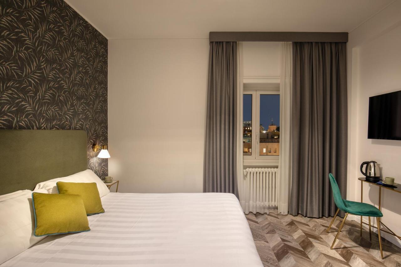 Hotel Bloom 3*